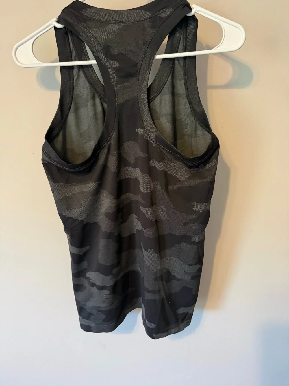 Athleta Black Camo Racerback Performance Tank